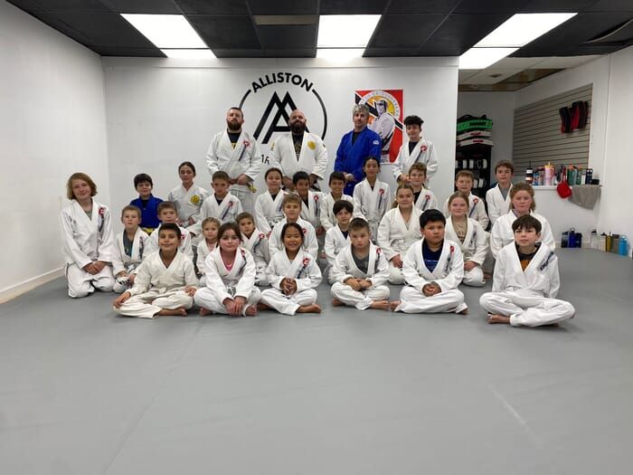 Teens Jiu Jitsu Builds Confidence And Self-Esteem!